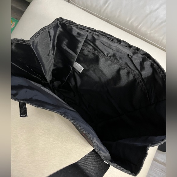 NWT - Adidas Originals Trefoil Shopper City Limited Edition - Toronto - Picture 5 of 12